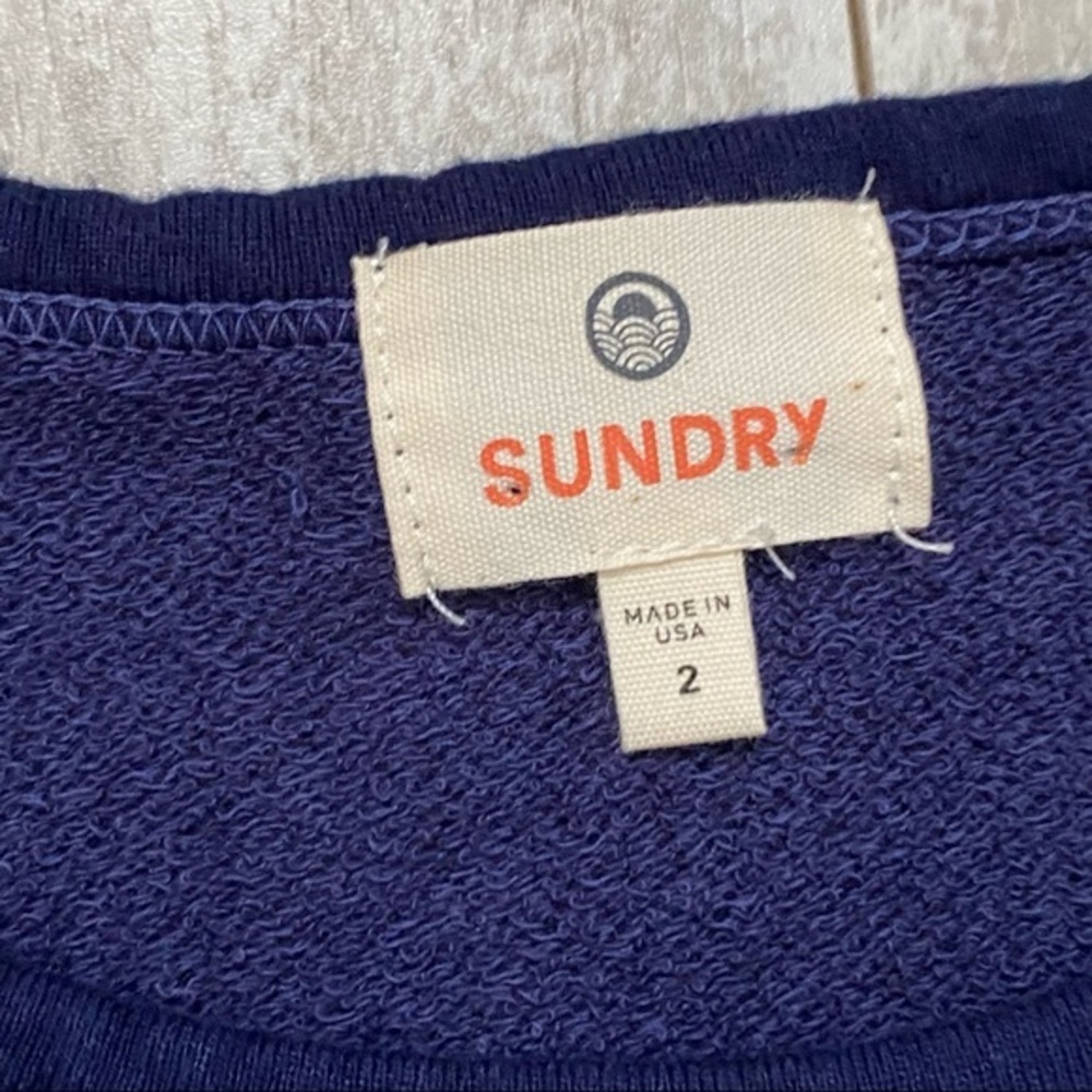🛑 {SOLD} NWOT Sundry Just Love Navy Sweatshirt - Picture 4 of 7